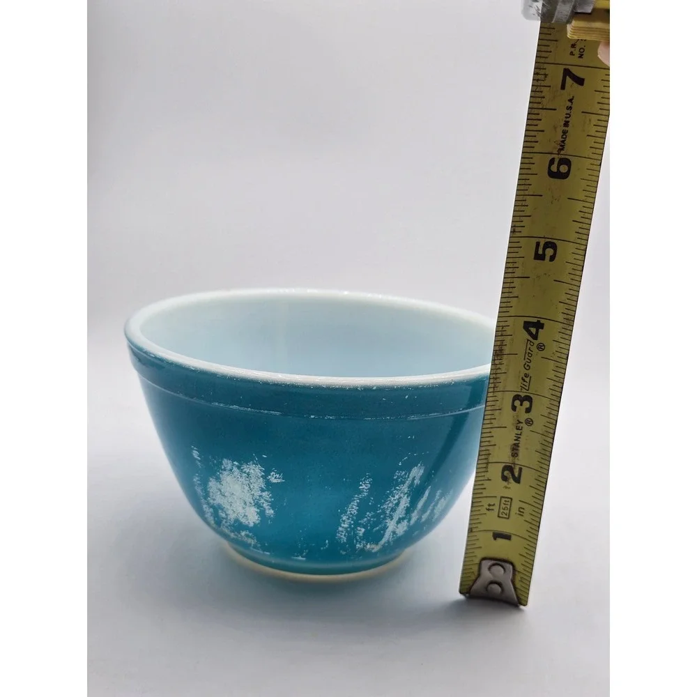 Vintage Pyrex 401 Turquoise Blue Nesting Mixing Bowl 1.5Pt Milk Glass Made USA